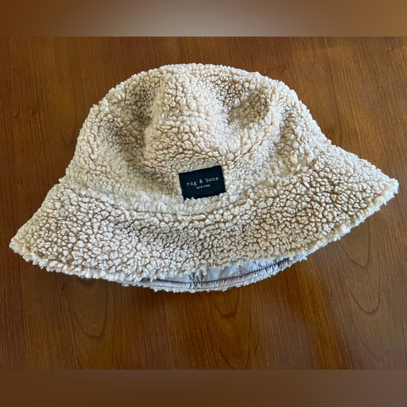 rag&bone Addison Reversible Bucket Hat - Picture 2 of 4